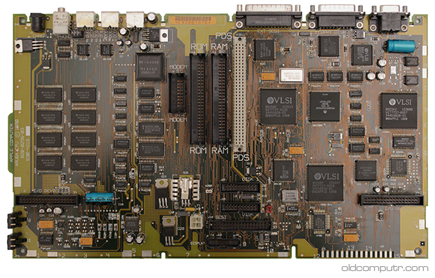 Apple Macintosh Portable - Motherboard