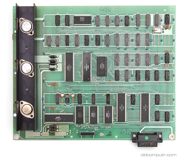 Commodore 4040 - Main board