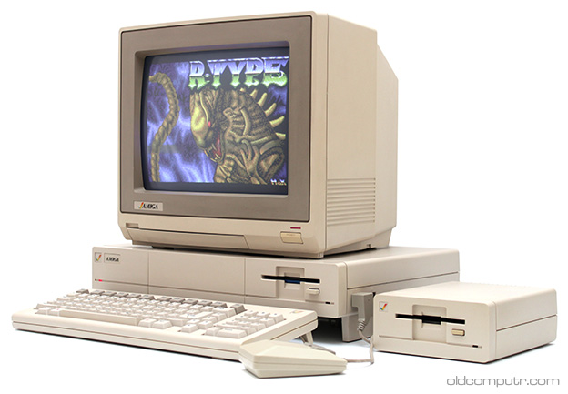 commodore_amiga_1000-r-type.jpg